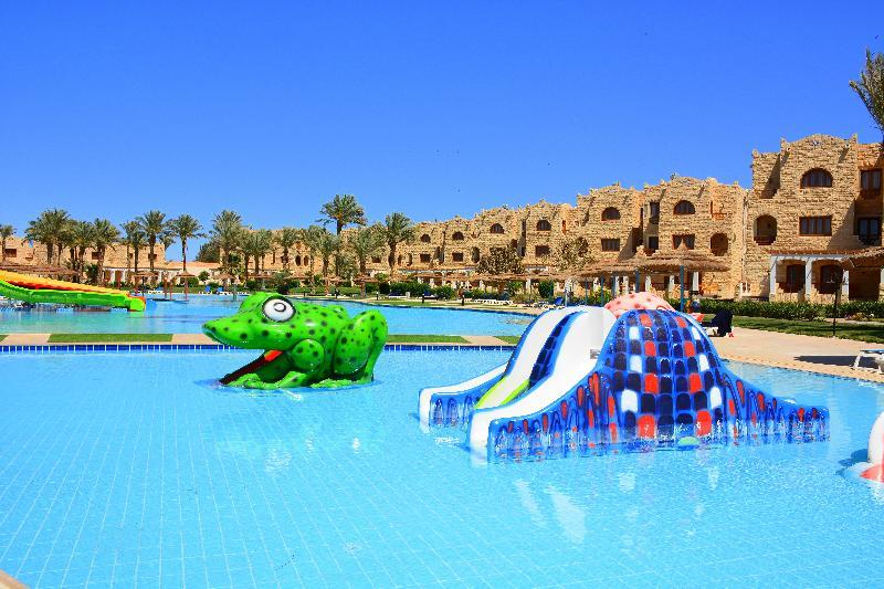 Royal Lagoons & Aqua Park Families And Couples Only Rezort 5*